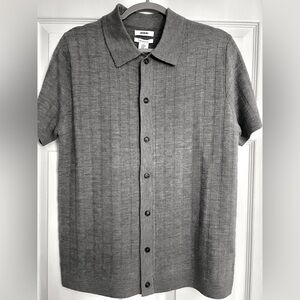 NEW Jason Wu Gray Merino Wool Men's Sweater. Size Medium. Short Sleeves.